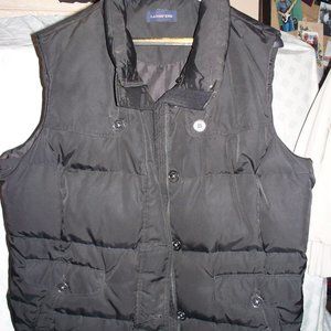 Lands' End Womens puffer vest. Black.